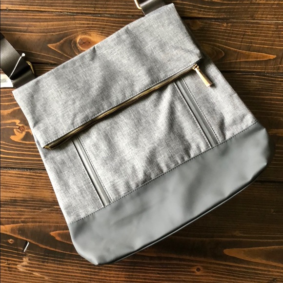 athleta crossbody bag